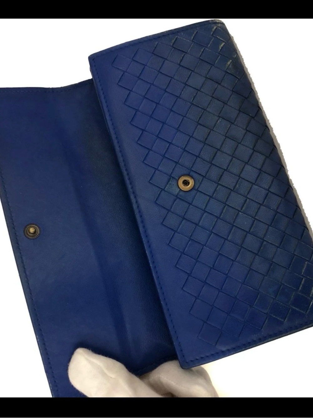 Woven Leather Blue Clutch Wallet - Women's Bag - Picture 5 of 8